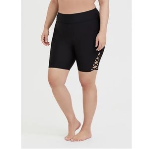 TORRID NWT BLACK LATTICE SIDE SWIM BIKE SHORT
